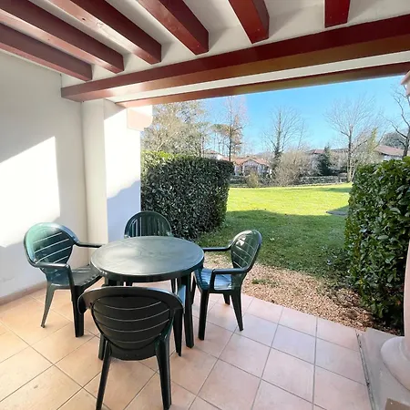 4 Personnes - Pays Basque Uhart-Cize